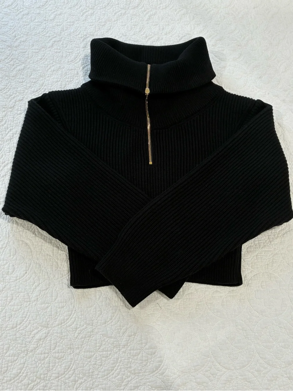 JACQUEMUS Black 100% Merino Wool La Maille Risoul Half Zip Cropped Sweater Sz 40